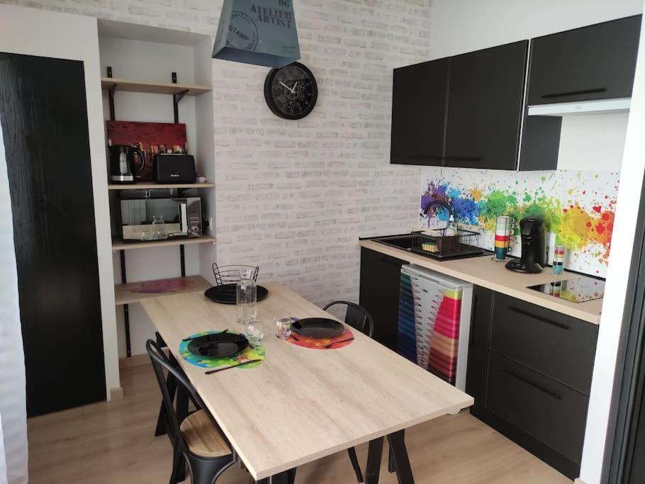 Apartamento L'atelier De L'artiste - Moulins Coeur De
